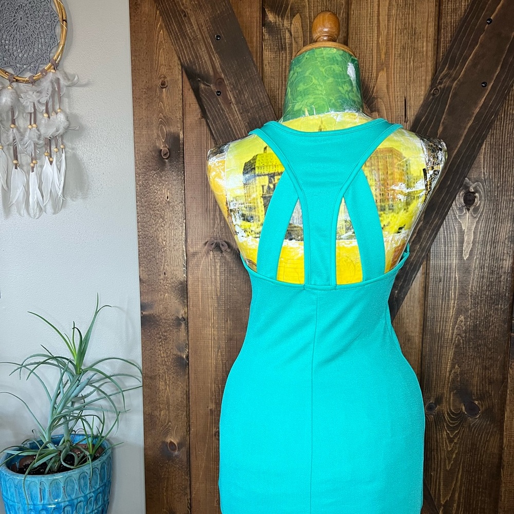 Mini Dress - Picture 4 of 5